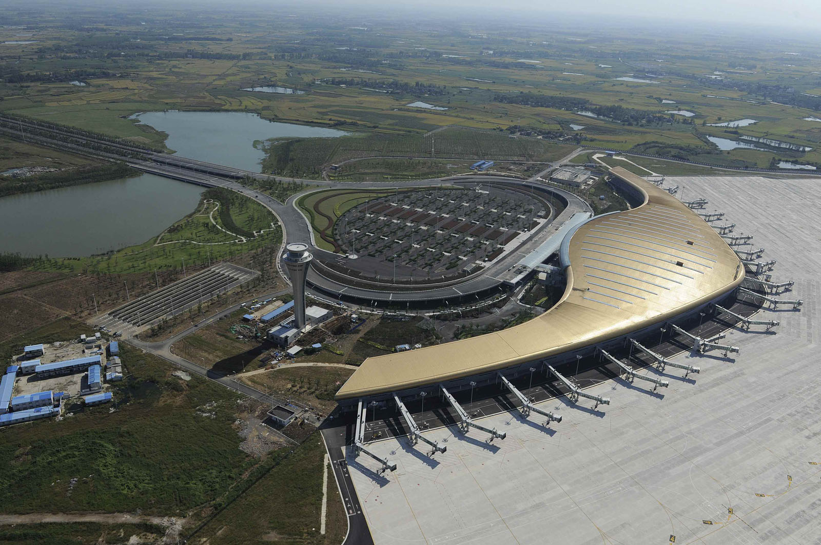 An aeroview shows the newly-built Hefei Xinqiao International Airport in Hefei